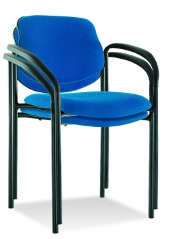 Besucherstühle stapelbar mit Armlehnen (Modell Aron)
