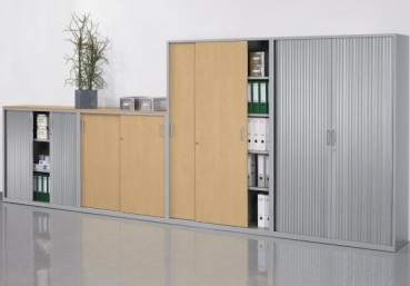 Worker Büroschränke mit Querrollladen und Schiebetüren kombiniert