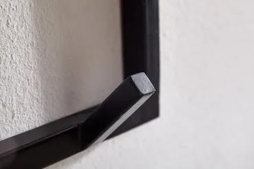 Kompakte Garderobe mit Ablagefläche