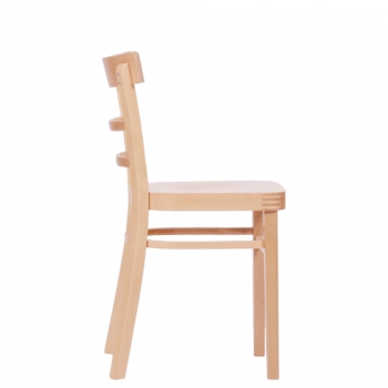 Gastronomie Stühle aus Holz natur lackiert