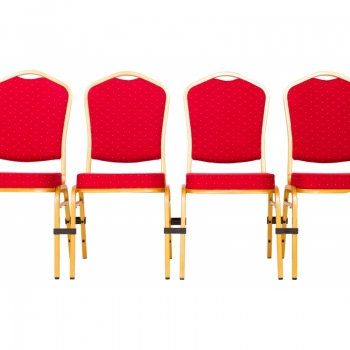 Sichere Stuhlreihe mit Stuhlverbindern
