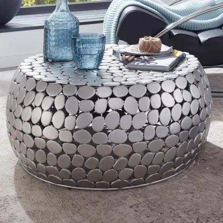 Moderner Couchtisch aus Aluminium in Silber Moderner Couchtisch aus Aluminium in Silber
