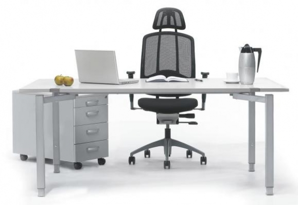 Schreibtisch Worker 200 x 80 cm lichtgrau mit Bürostuhl