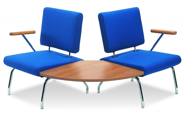 Möglichkeiten dieser Wartezimmer Sessel mit 90° Tischplattenverbindung
